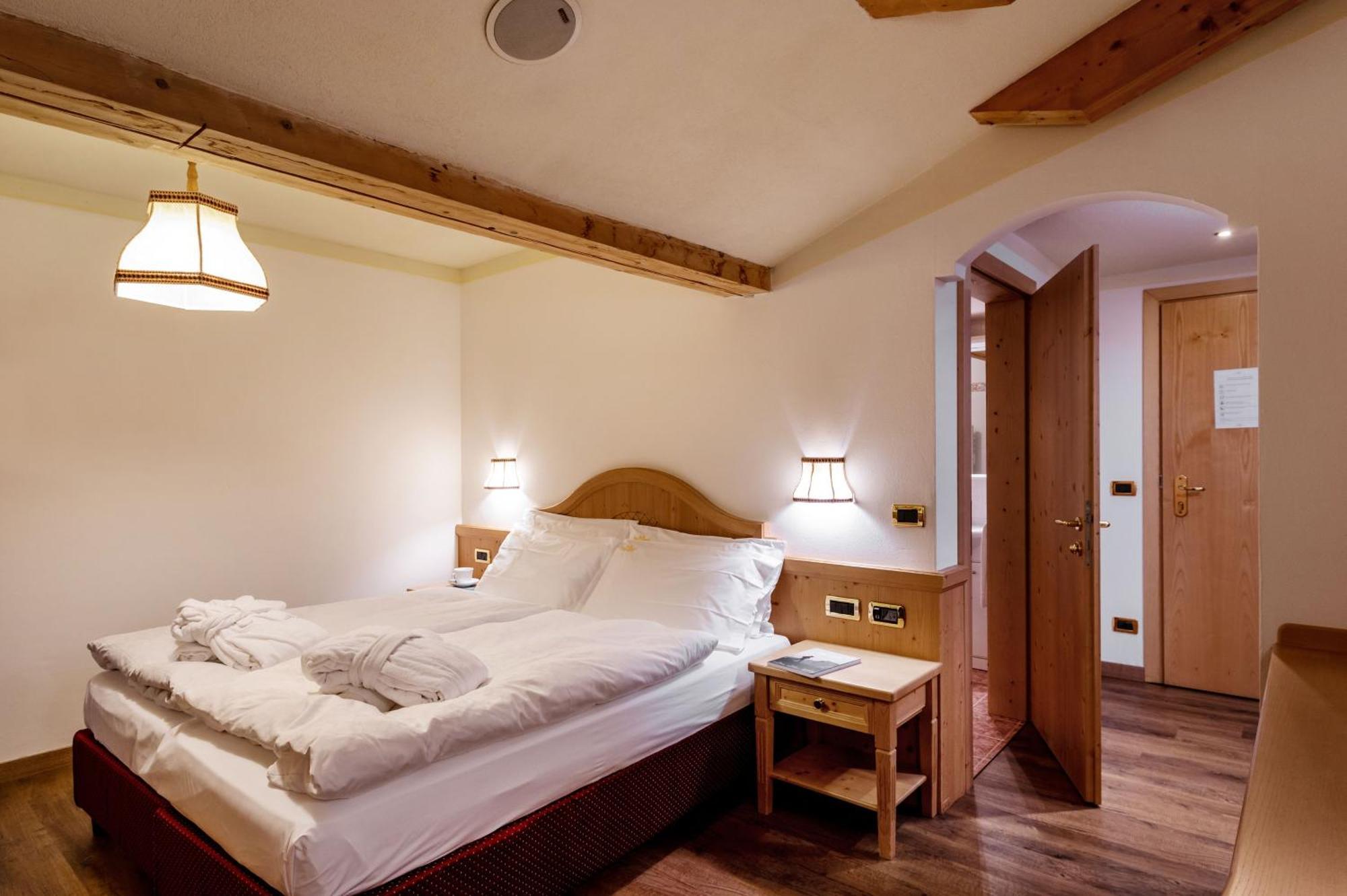 Hotel Terme Antico Bagno ปอซซาดิฟัซซา ห้อง รูปภาพ